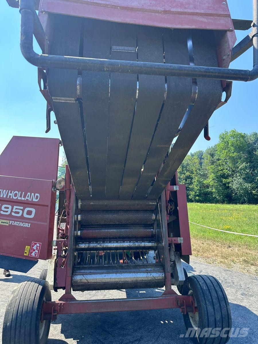 New Holland 5950 Rundballenpressen