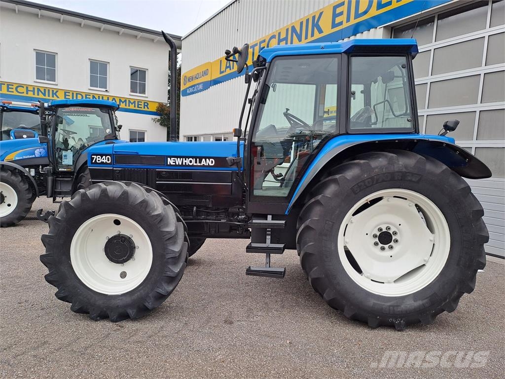 New Holland 7840 SLE الجرارات