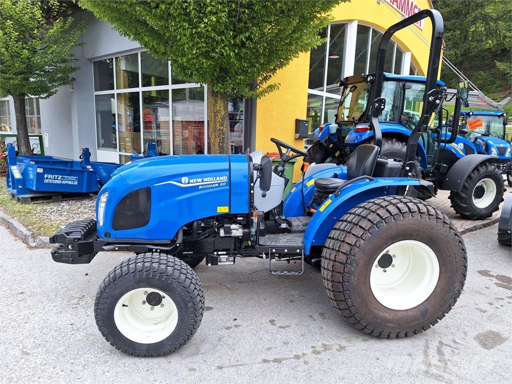 New Holland Boomer 50 Traktoren