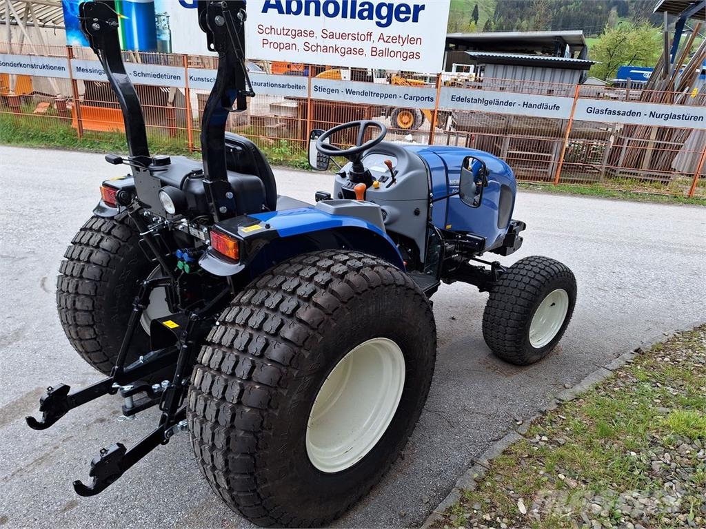 New Holland Boomer 50 Traktoren