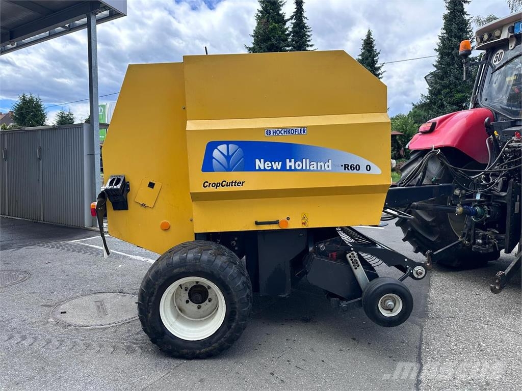 New Holland BR6090 CropCutter Lis na válcové balíky