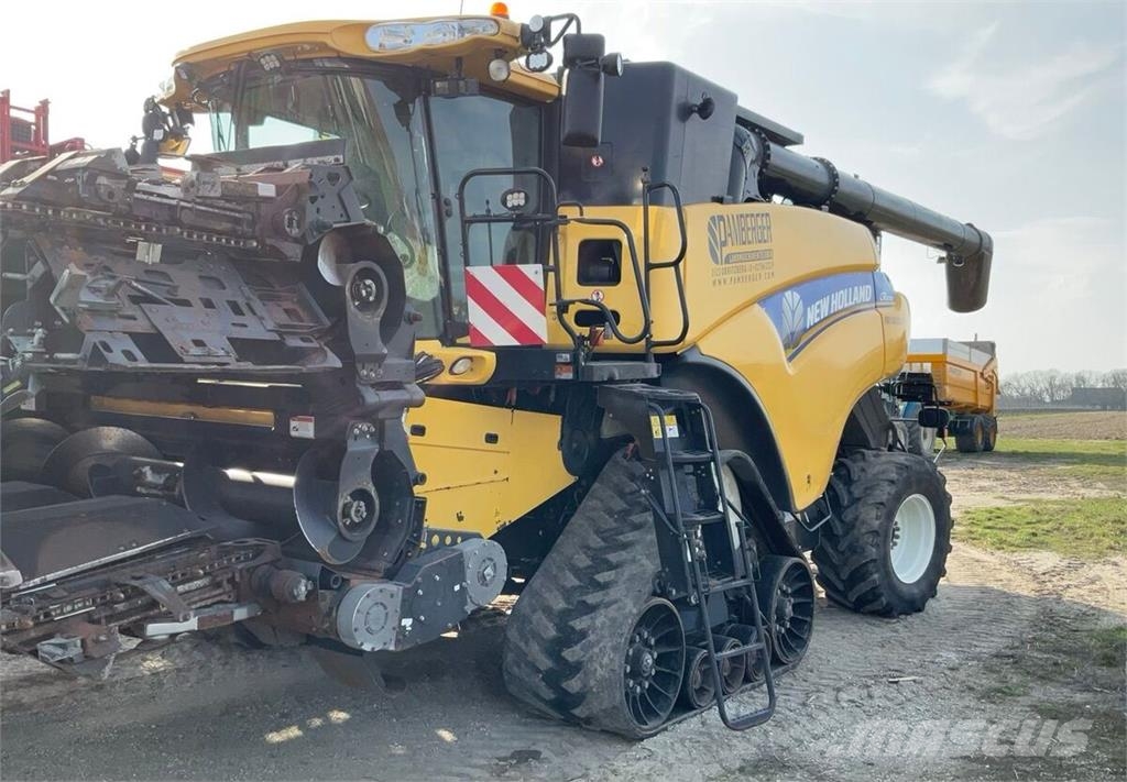 New Holland CR9090 Kombajni
