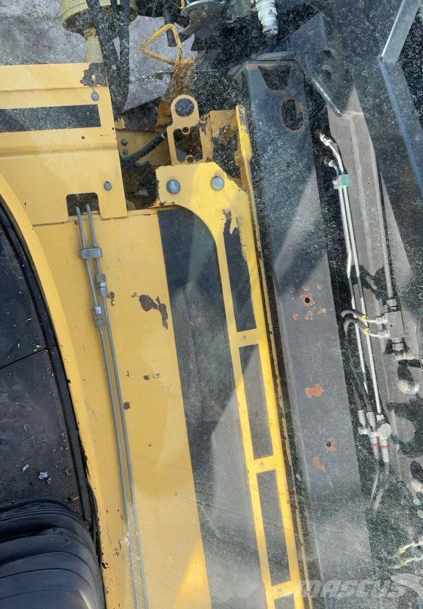 New Holland CR9090 Kombajni