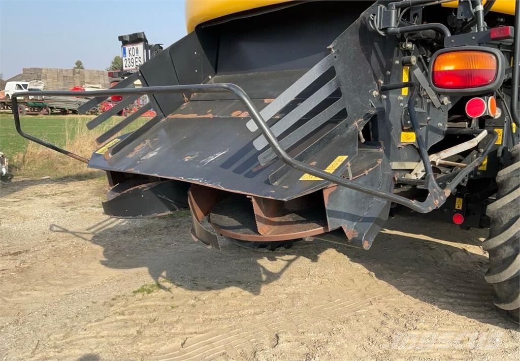 New Holland CR9090 Kombajni