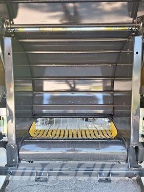 New Holland Rollbar 120 Lagermaschine Sonderaktion Rundballenpressen