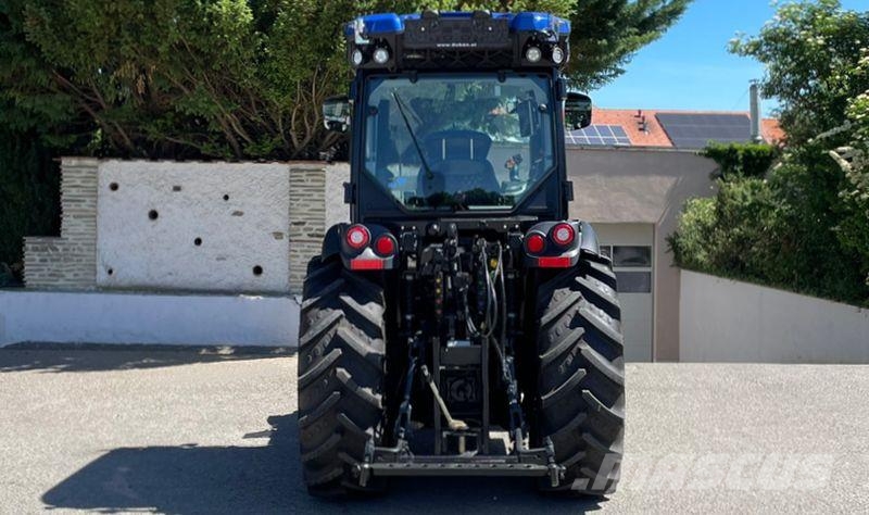 New Holland T4.120 F (Stage V) Trattori