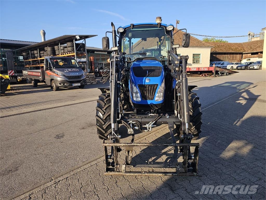 New Holland T4.55 Powerstar Traktoren