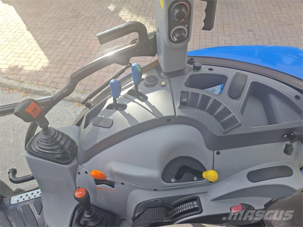 New Holland T4.55 Tier 4B Tractoren
