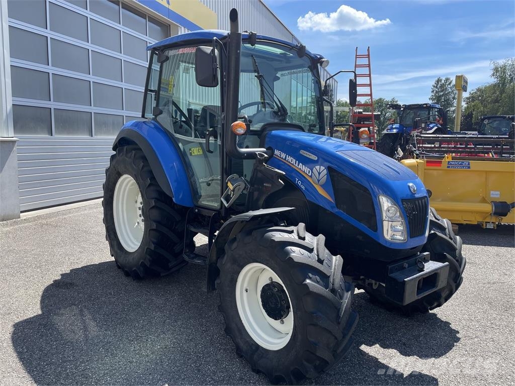 New Holland T4.65 Powerstar Traktory