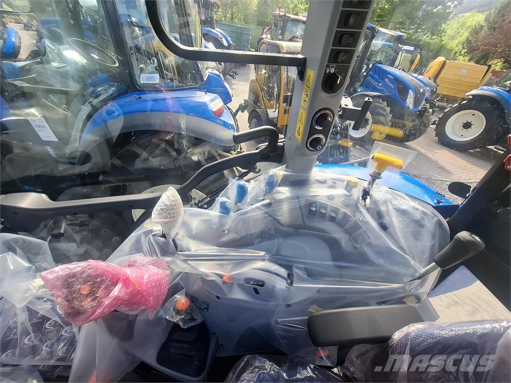 New Holland T5.100 Utility Dual Command Tractors
