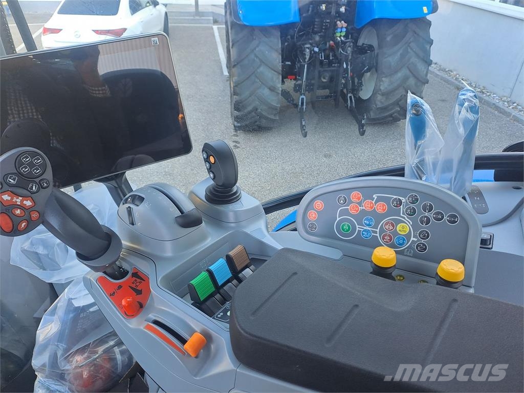 New Holland T5.110 Auto Command (Stage V) Traktorer