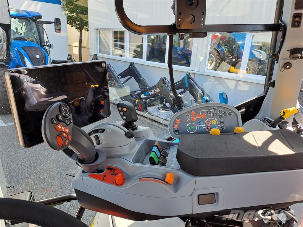 New Holland T5.110 Dynamic Command (Stage V) Traktori