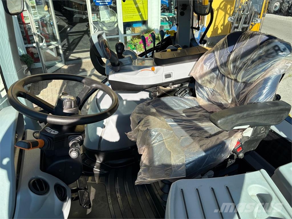 New Holland T5.110 Dynamic Command (Stage V) Traktorid