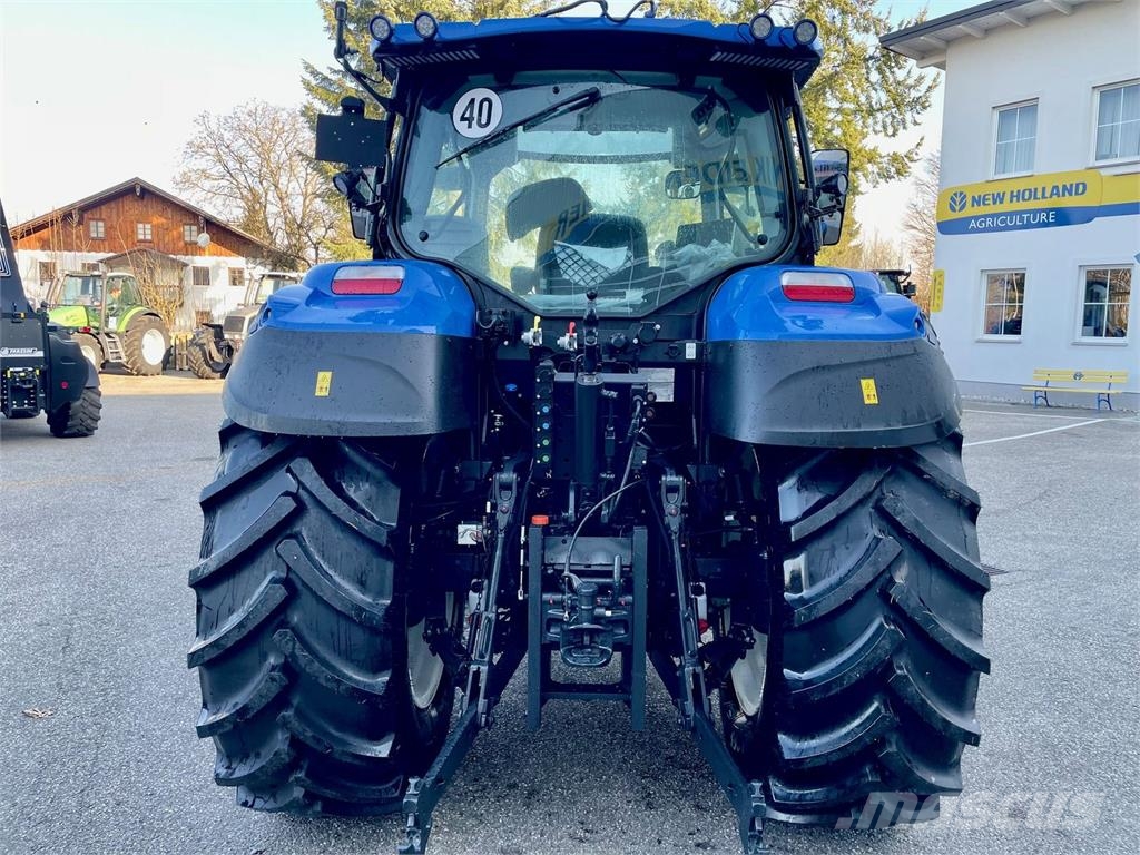 New Holland T5.140 Auto Command (Stage V) Traktory