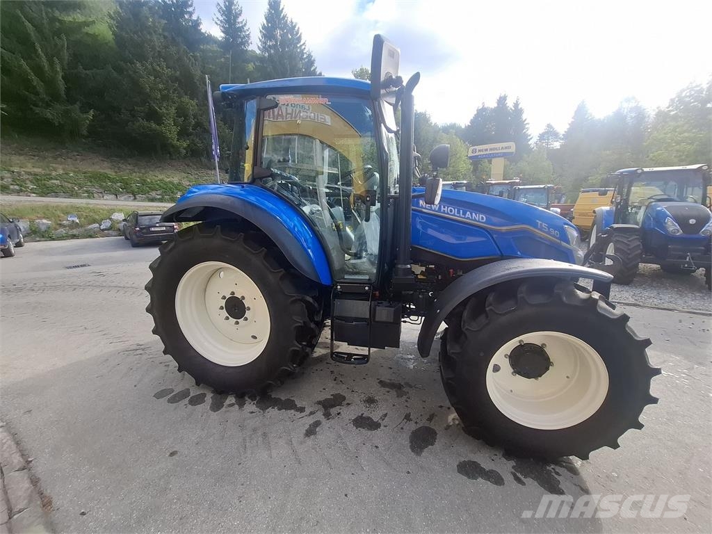 New Holland T5.90 Utility Dual Command Traktory