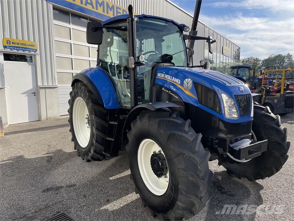 New Holland T5.95 Electro Command الجرارات