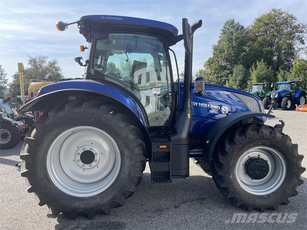 New Holland T6.180 Auto Command (Stage V) Traktorit
