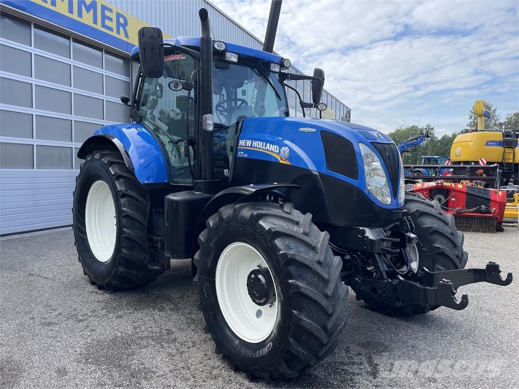 New Holland T7.170 Auto Command Traktorok