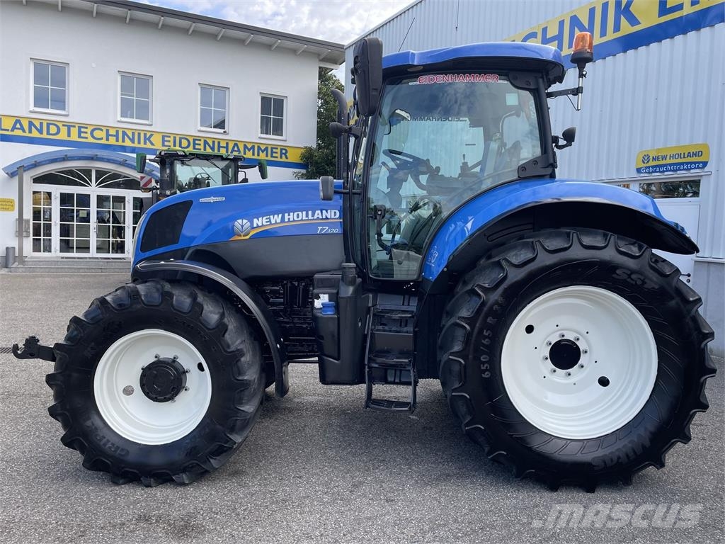 New Holland T7.170 Auto Command Traktorok
