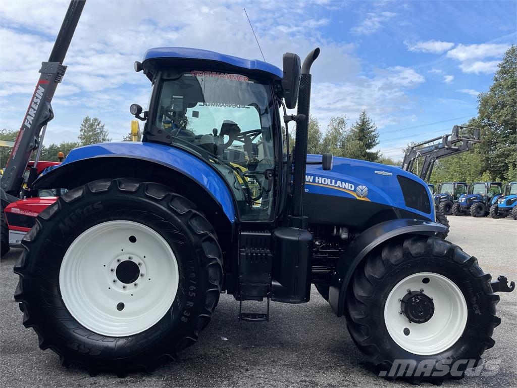 New Holland T7.170 Auto Command Traktorok
