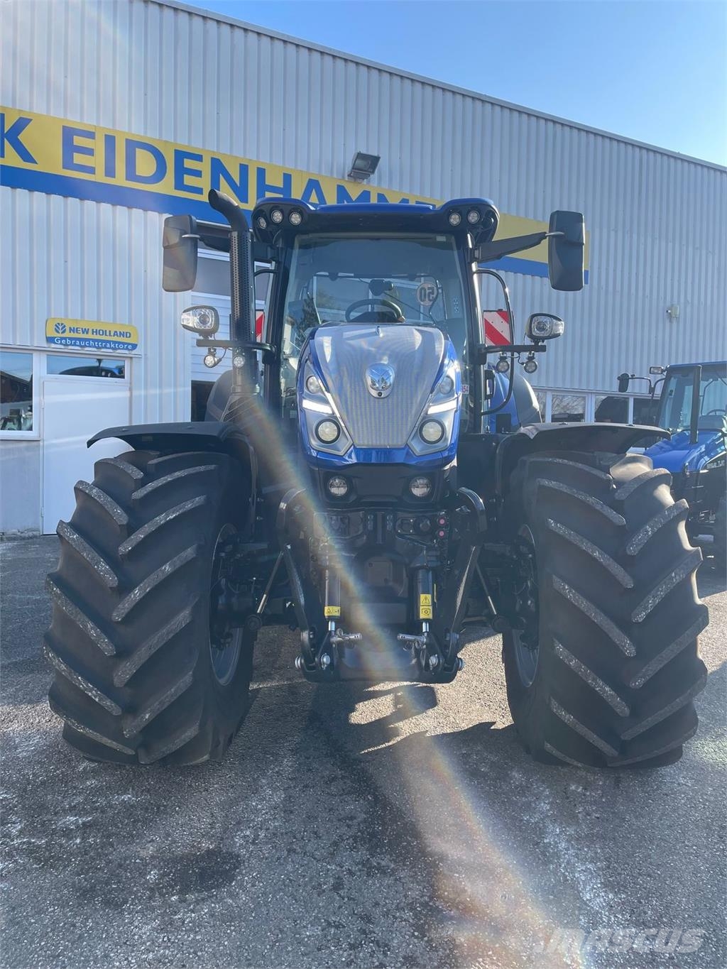 New Holland T7.225 Трактора