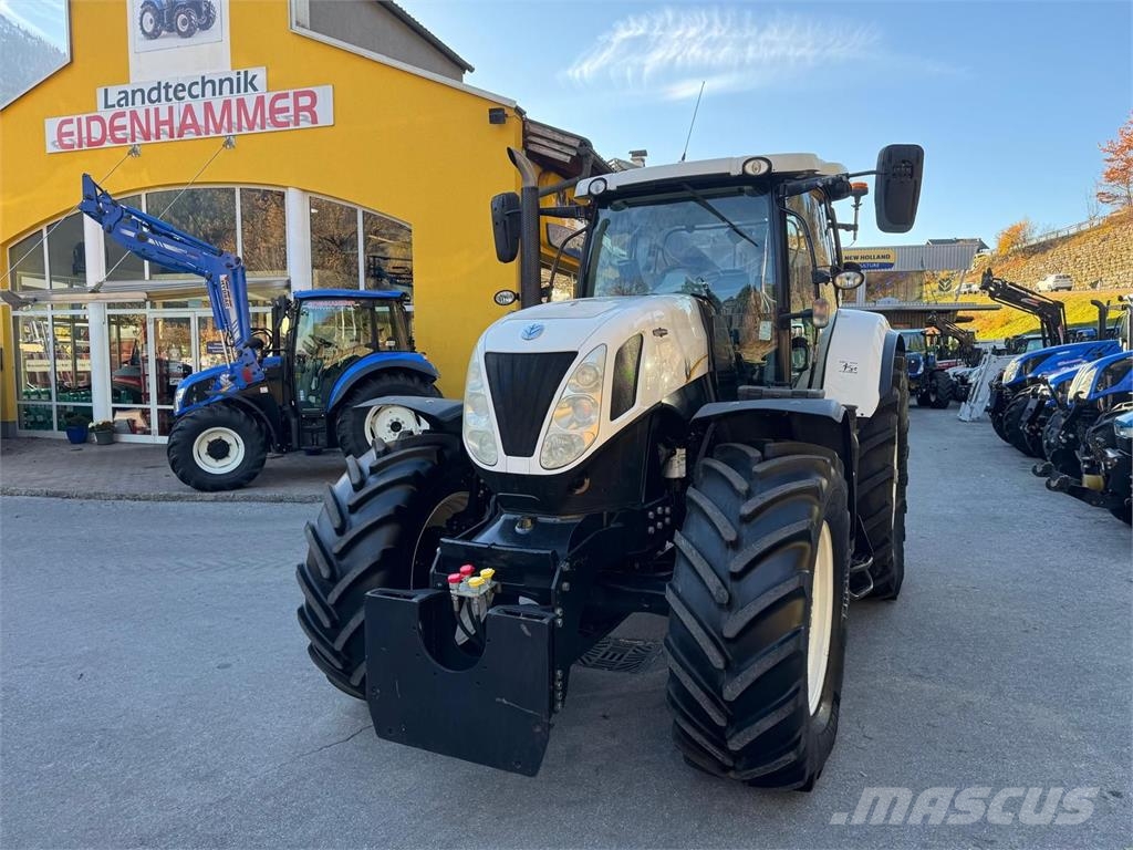 New Holland T7.235 Auto Command Tratores Agrícolas usados