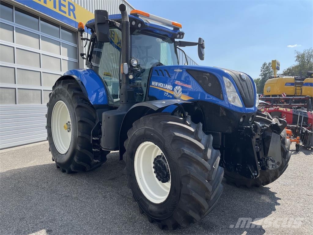 New Holland T7.270 Auto Command SideWinder II (Stage V) Traktorji
