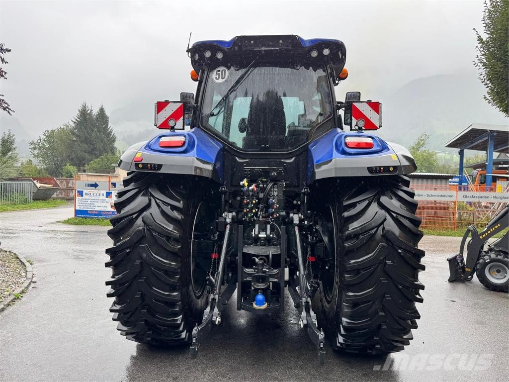 New Holland T7.270 PLM Auto Command Traktoren