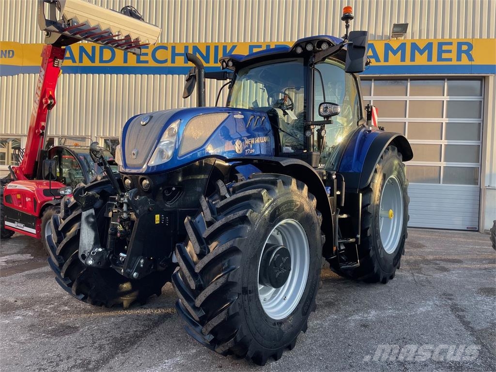 New Holland T7.270 PLM Auto Command Traktory
