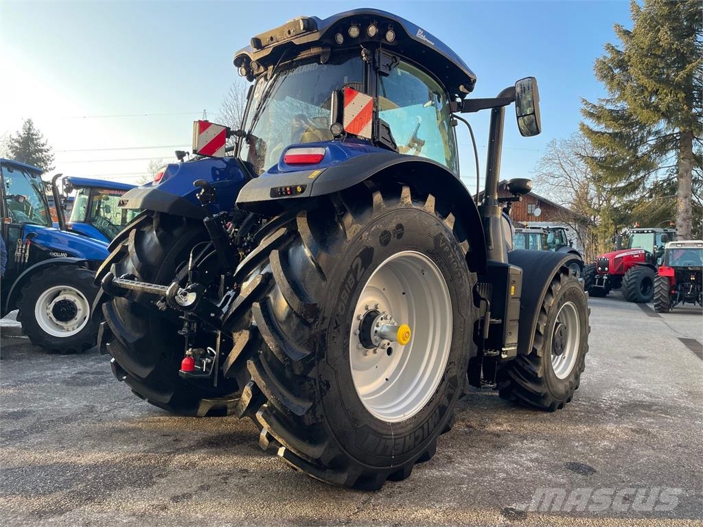 New Holland T7.270 PLM Auto Command Traktory