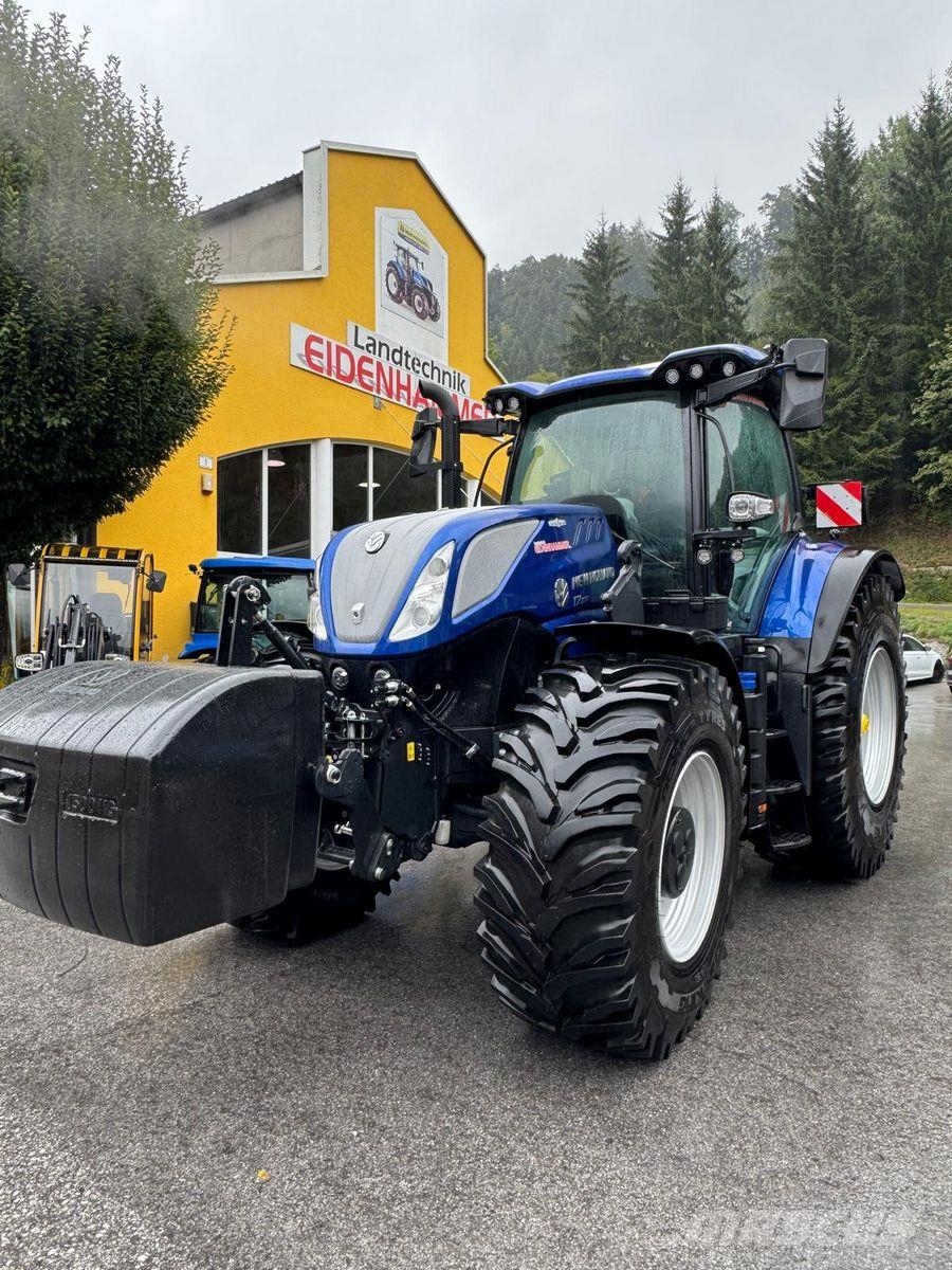 New Holland T7.270 PLM Auto Command Traktoren