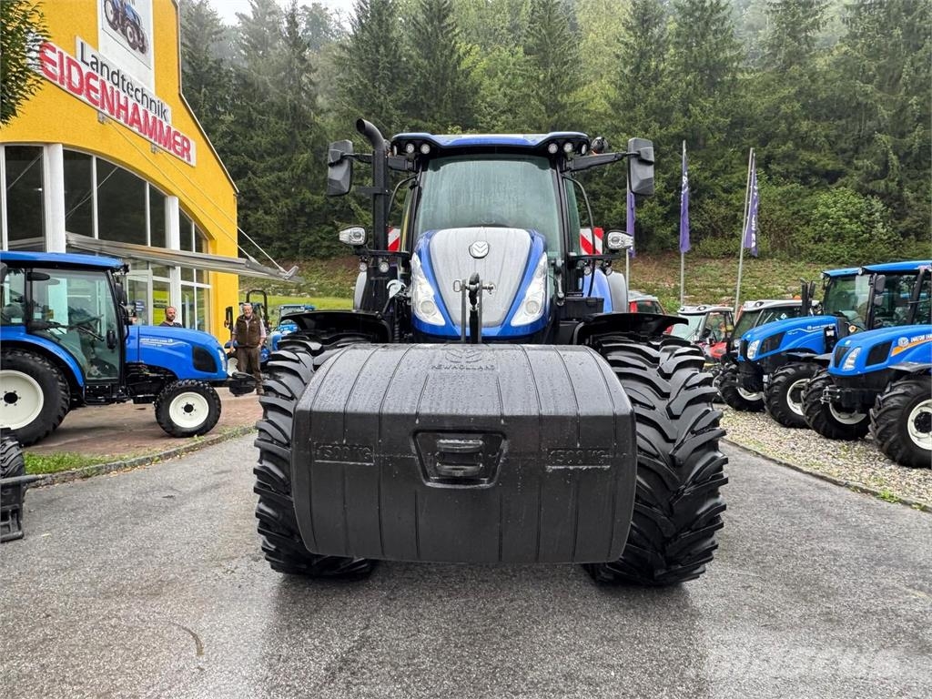 New Holland T7.270 PLM Auto Command Traktoren