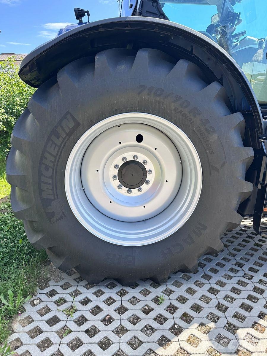 New Holland T7.300 PLM Auto Command Traktory