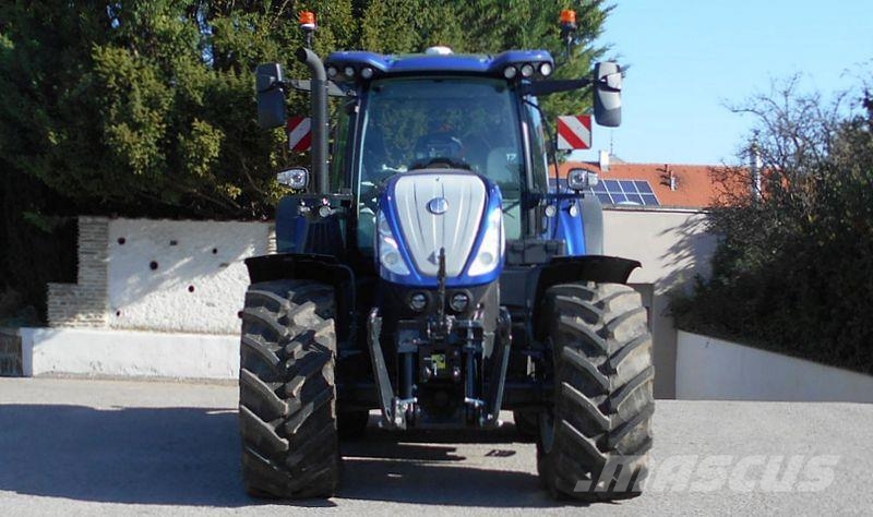 New Holland T7.300 PLM Auto Command Traktoren