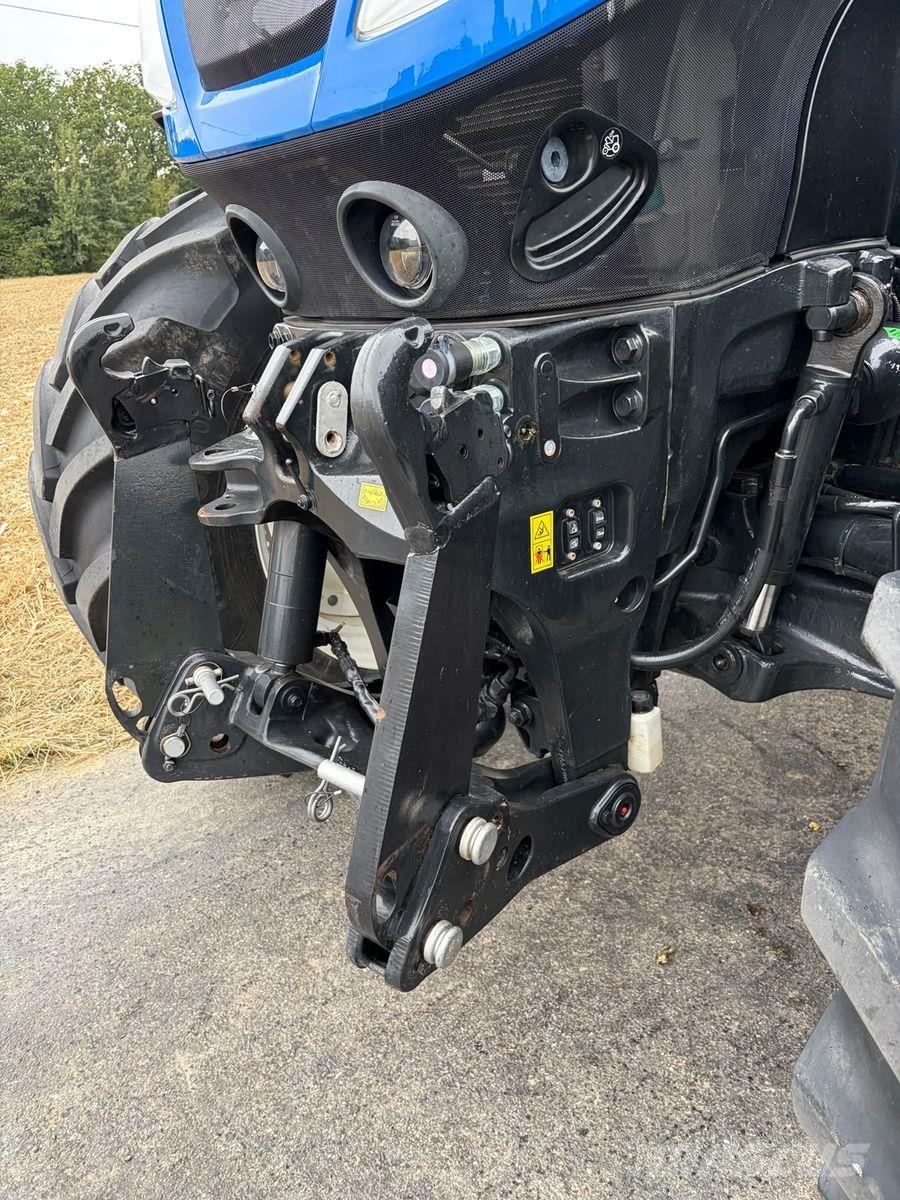 New Holland T7.315 PLM (Stage V) トラクター