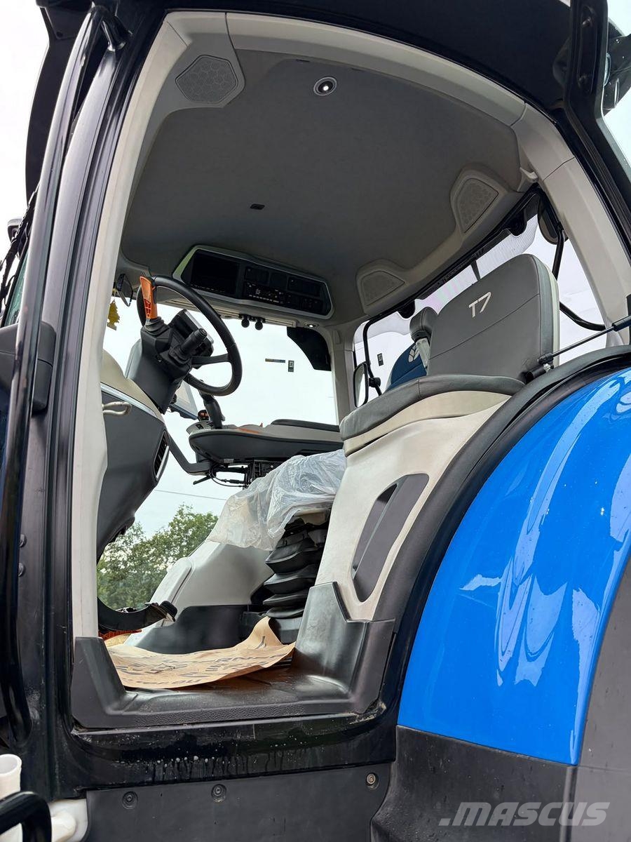 New Holland T7.315 PLM (Stage V) トラクター