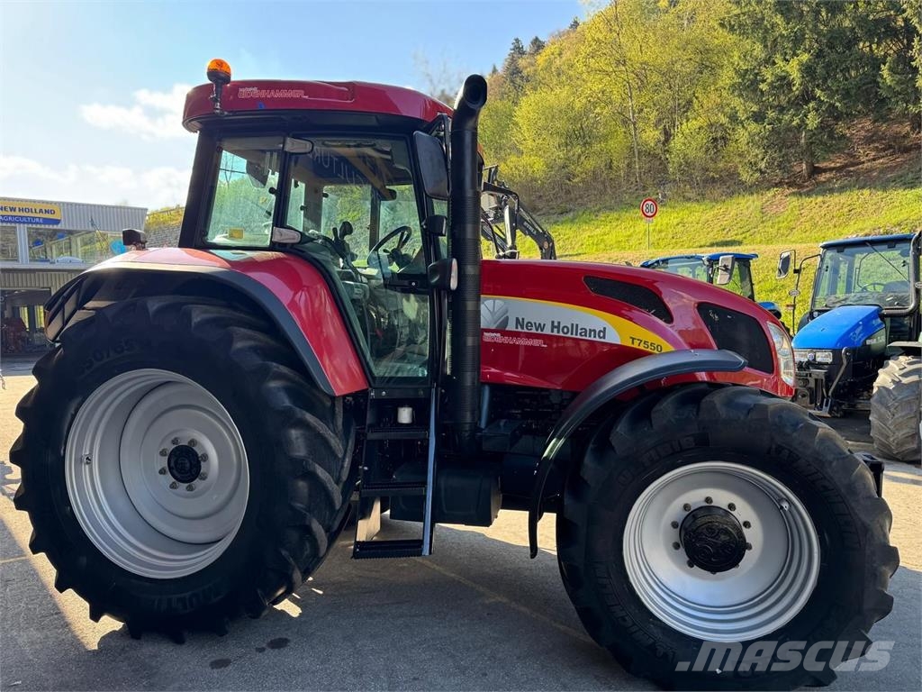 New Holland T7550 Traktoren