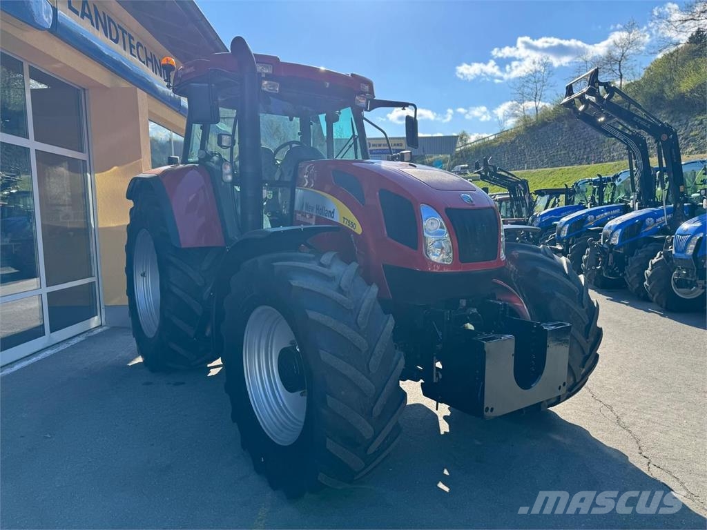 New Holland T7550 Traktoren