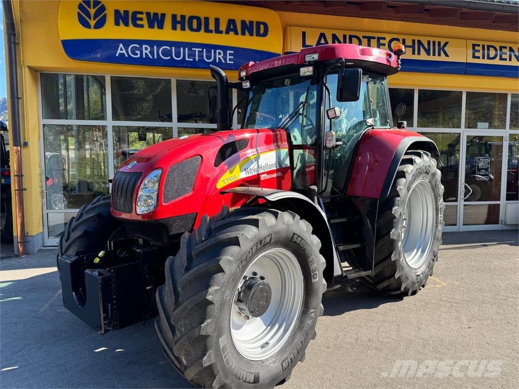 New Holland T7550 Traktoren