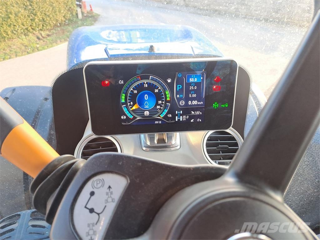 New Holland T8.380 Genesis Auto Command Traktory