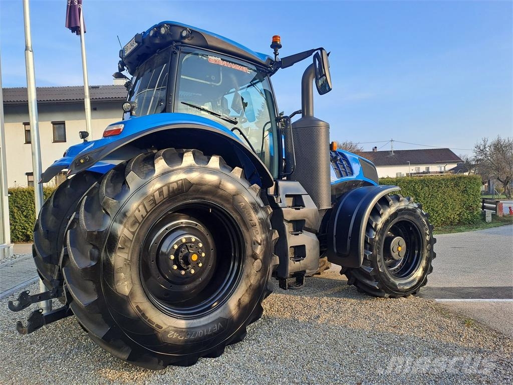 New Holland T8.380 Genesis Auto Command Traktory