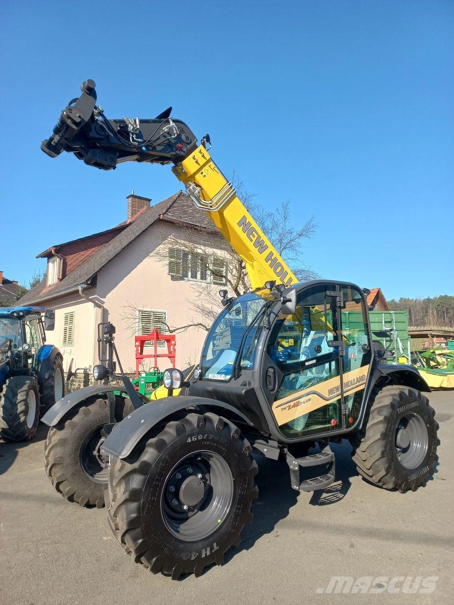 New Holland TH 7.42 Plus مناولات متداخلة