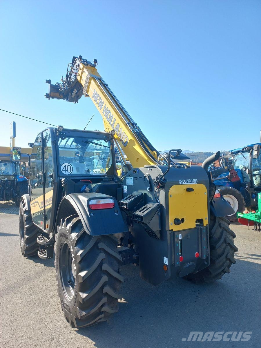 New Holland TH 7.42 Plus مناولات متداخلة