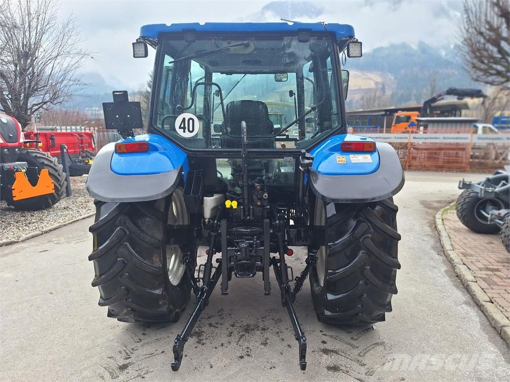 New Holland TL 80 Traktoren