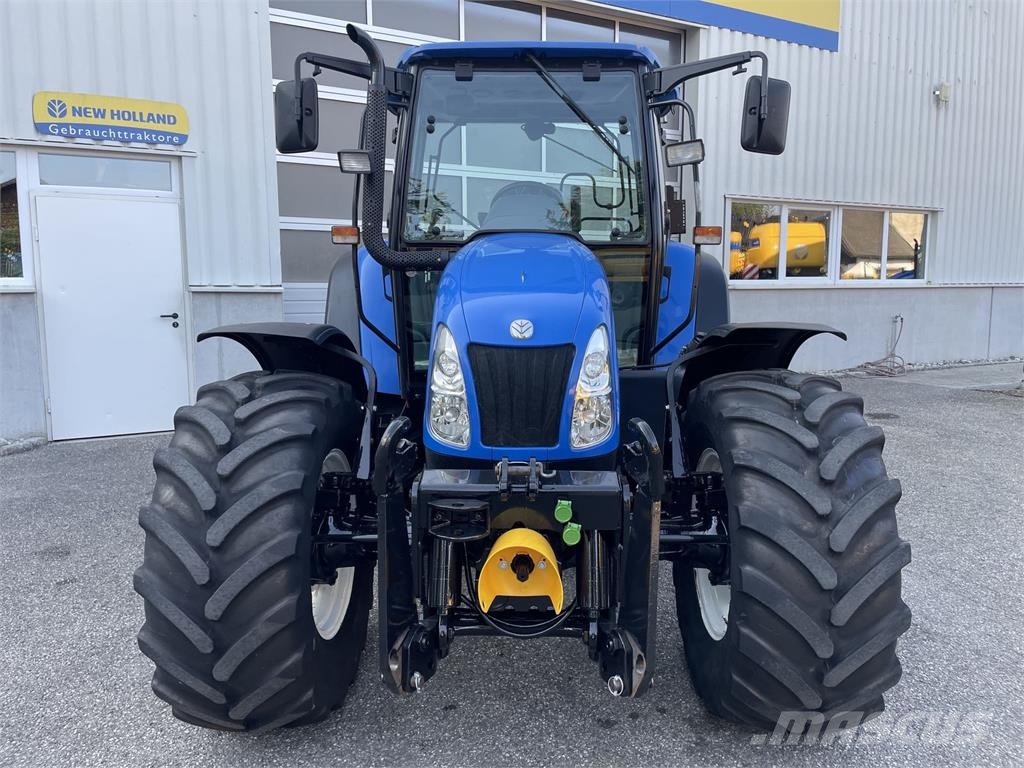 New Holland TL100A (4WD) Tractors