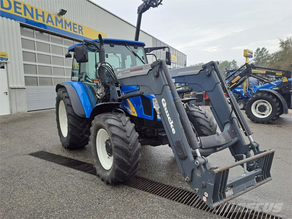 New Holland TL80A (4WD) الجرارات