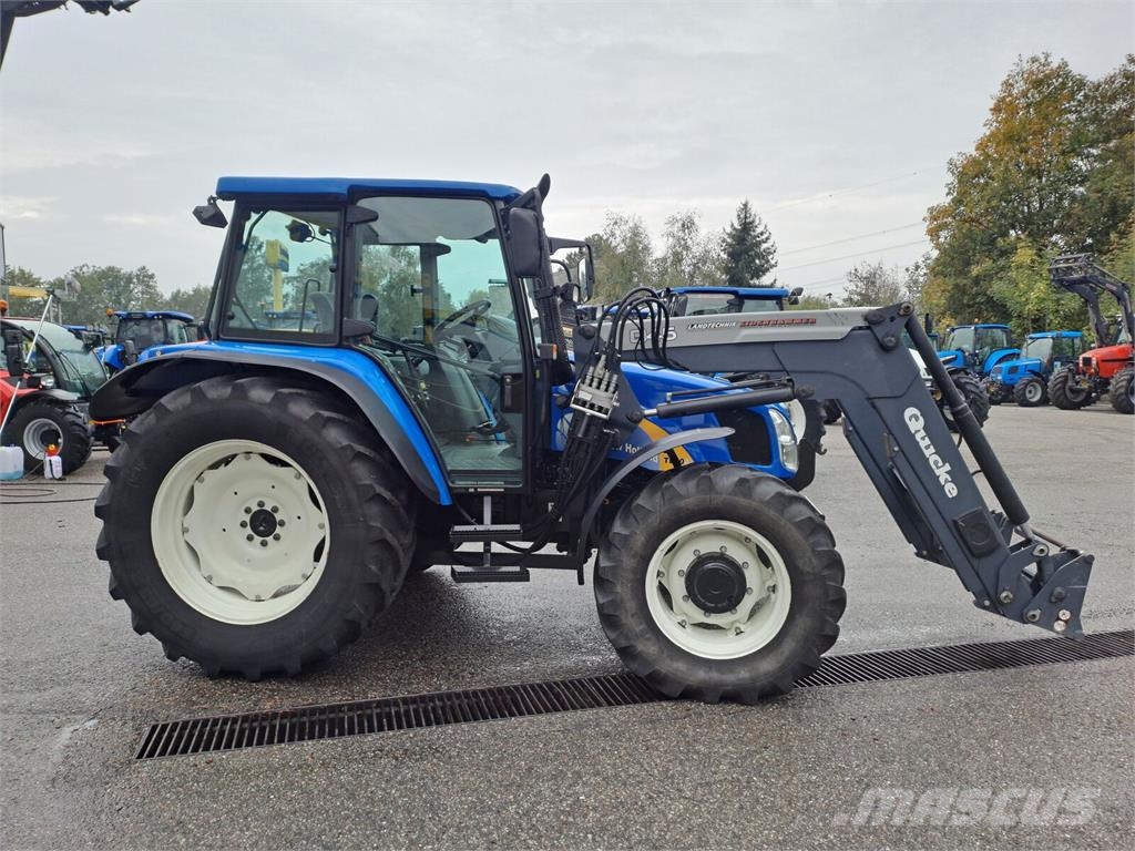 New Holland TL80A (4WD) الجرارات