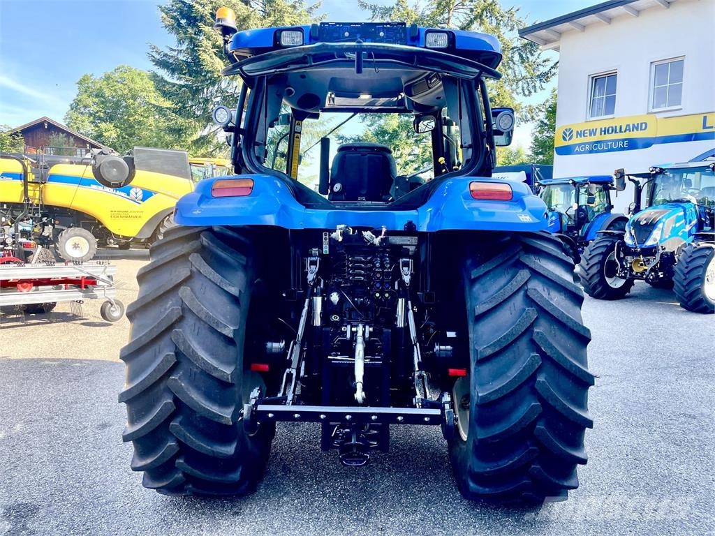 New Holland TS110A Plus Traktoren