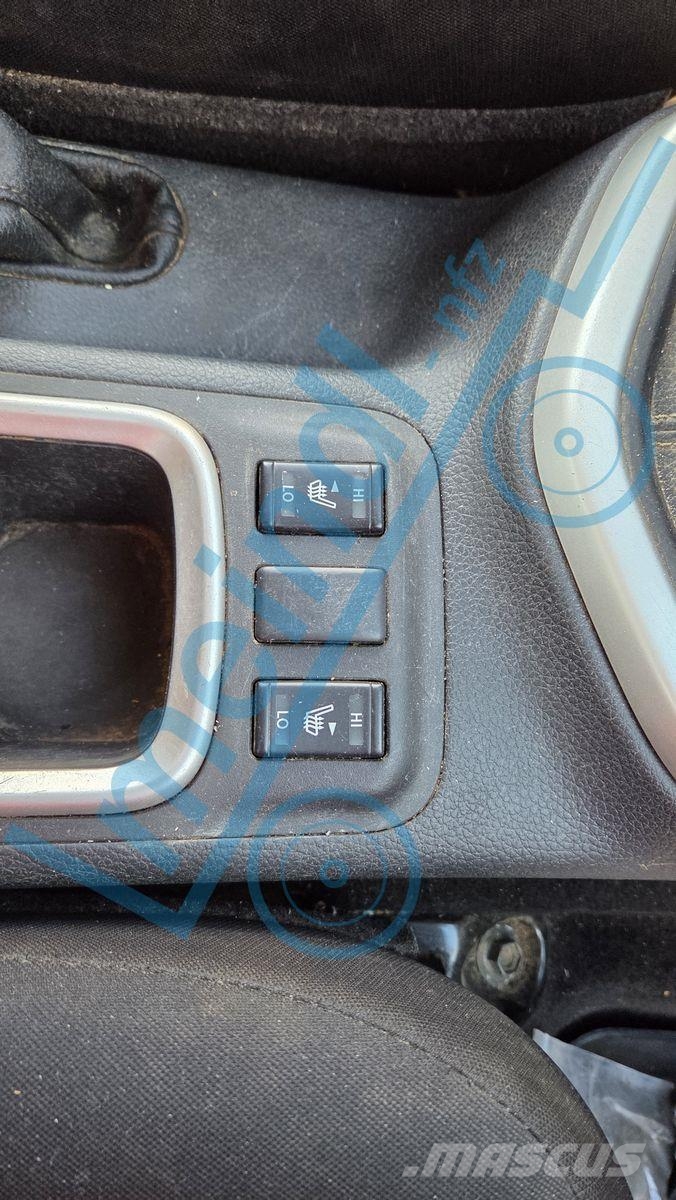 Nissan Navara Otra maquinaria agrícola