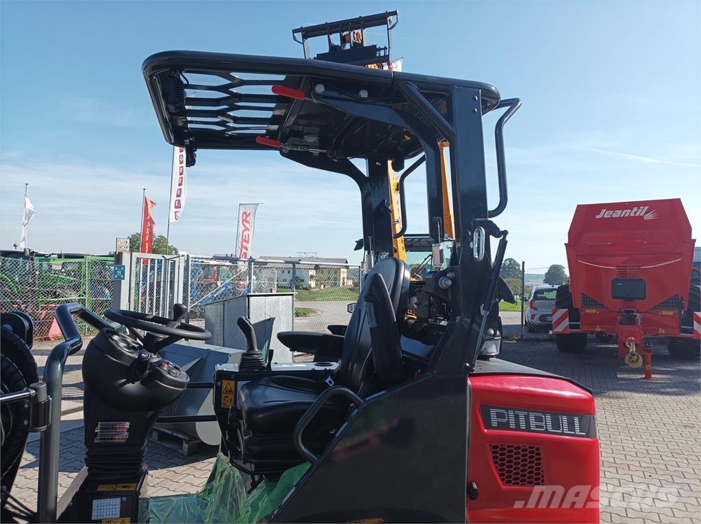 Pitbull X27-45 Mit Klappdach NEU Messe 24-25 Oktober Cargadoras y excavadoras frontales